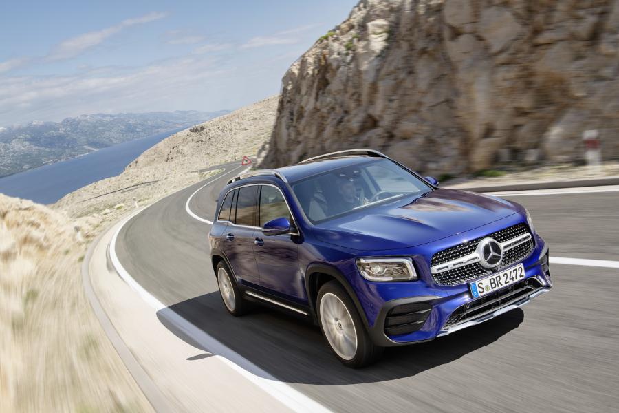  Mercedes-Benz GLB250 AMG Line (X247) 2019 года  (WW) (фото 2 из 47)